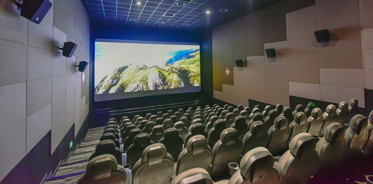 南岸动感影院360度巨幕电影院